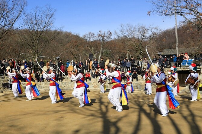 Private Tour around Suwon UNESCO Fortress and Korea Folks Village - Pickup, Private Transport, and the Real Comfort Factor