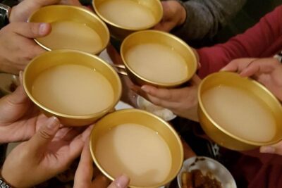 Seoul: Anthony Bourdain-Inspired BBQ and Pub Experience - Alcohol Etiquette You Can Use After You Leave