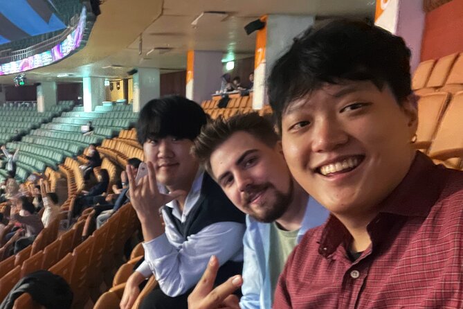 Seoul: Baseball Game Ticket with Dinner/Beer with the host - Pre-game dinner: fried chicken culture and the somaek-style vibe