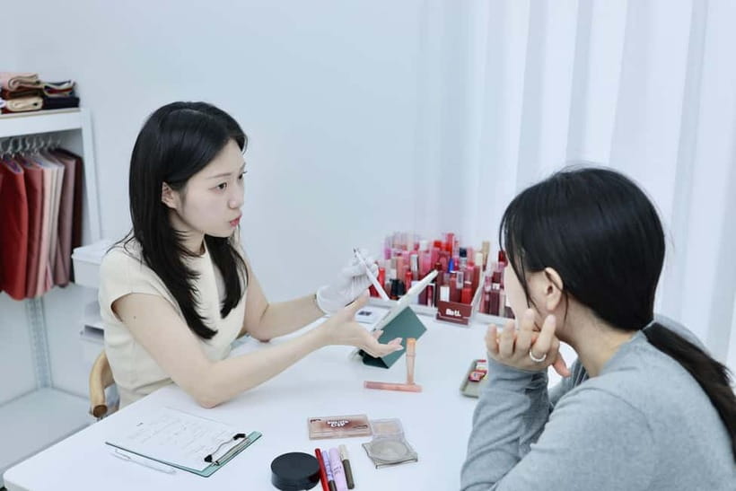 Seoul: Be U Personal Color Analysis Beauty Makeup in Hongdae - Styling Advice You Can Actually Copy