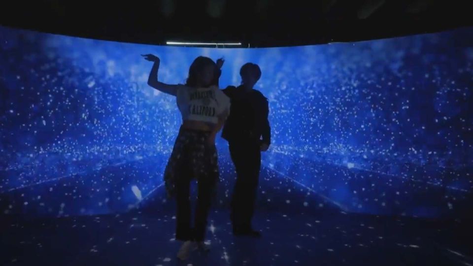 Seoul: BTS & BlackPink K-Pop Dance Class & Video & Styling - Photo, Styling, and Certificates: Souvenirs Beyond the Steps