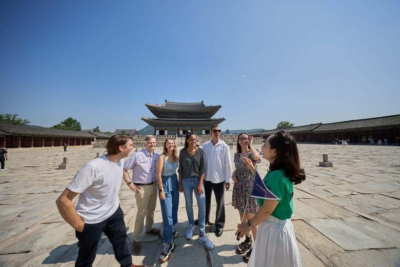 Seoul: Bukchon Village, Gyeongbokgung, Gwangjang Market - Key highlights to watch for