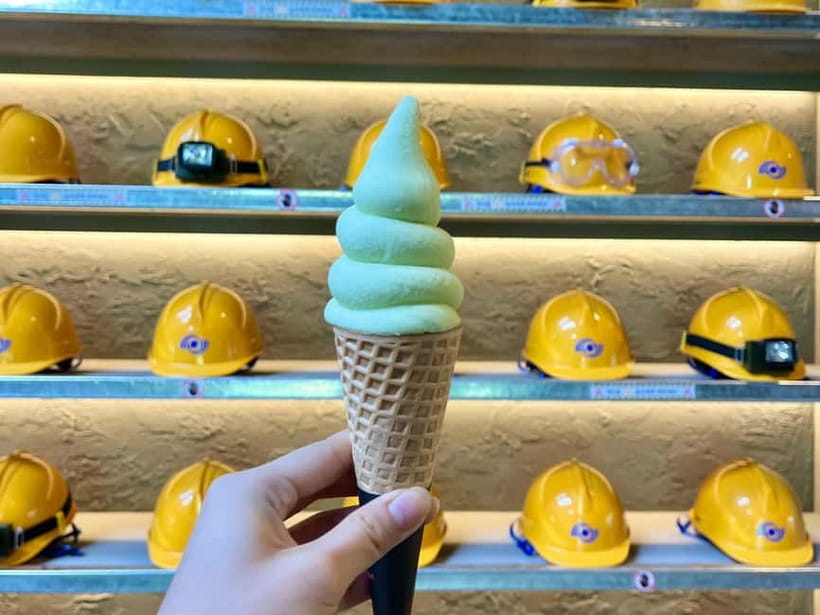 Seoul: Chungju Cruise, Cable Car & Cave Kayak Adventure Tour - Hwalok Cave kayak: why it’s special, and why it’s not warm