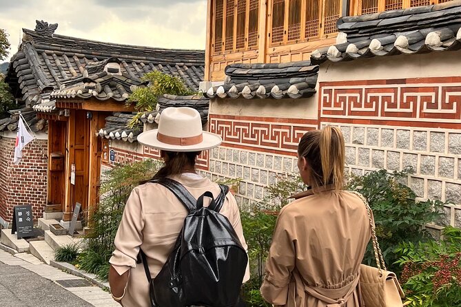 Seoul City Full Day Tour - Changdeok Palace (wearing Hanbok) - Kwangjang Market: snacks, shopping, and a Seoul classic