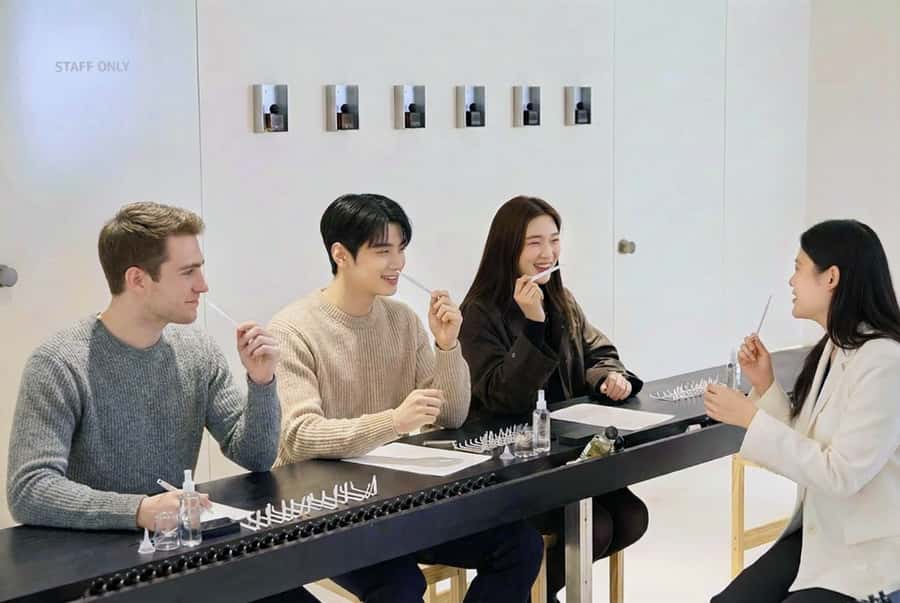 Seoul: Create Your Own Natural Perfume with a Perfumer - Getting there near Anguk Station and how the timing works