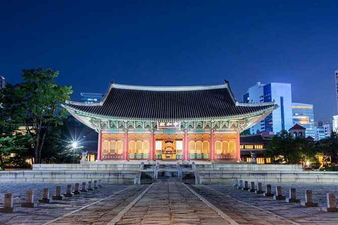 Seoul: Deoksugung Palace Night Tour - The guide experience: English/Chinese storytelling and real Q&A