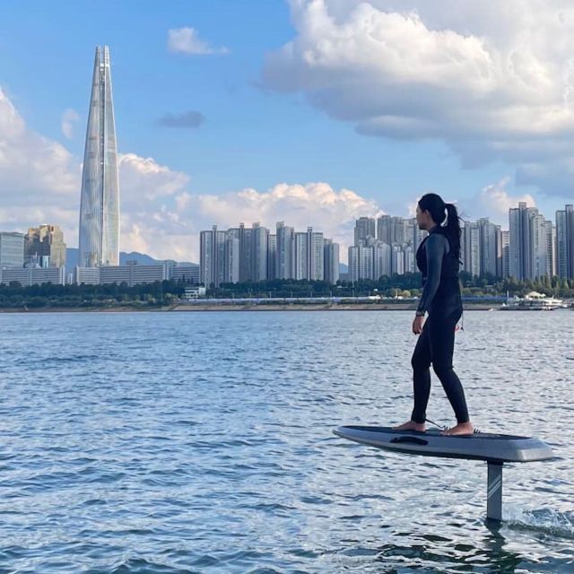 Seoul : Efoil Experience in Han River - What to bring: keep it simple and pack for getting wet