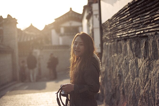 Seoul Film Camera Club - What happens at the meeting point near Hongik University