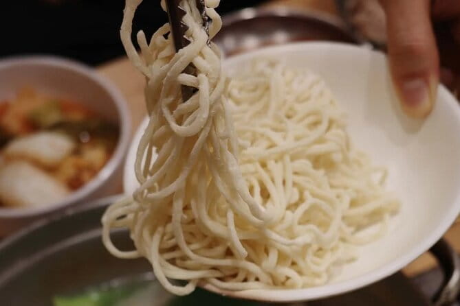 Seoul Food: Banchan, Bibimbap, and Beyond - A Seoul Walking Food Tour That Links Banchan to Real Places