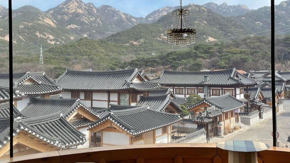 Seoul Full-Day City Tour: Hanok Village, Scenic Routes - Who should book this Seoul full-day tour?