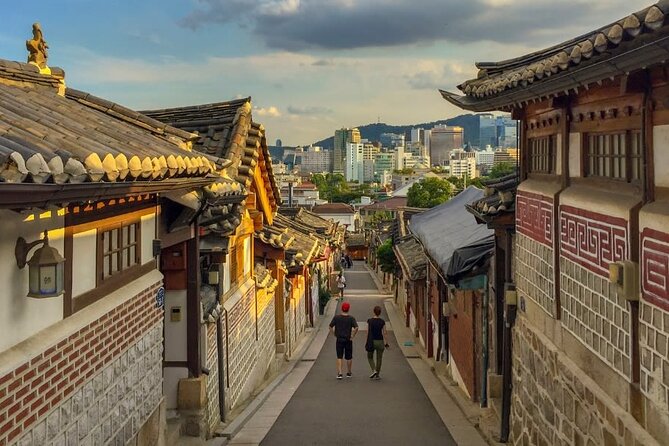 Seoul Full Day Tour with a Local: 100% Personalized & Private - Dongdaemun Design Plaza: Future Lines, City Energy