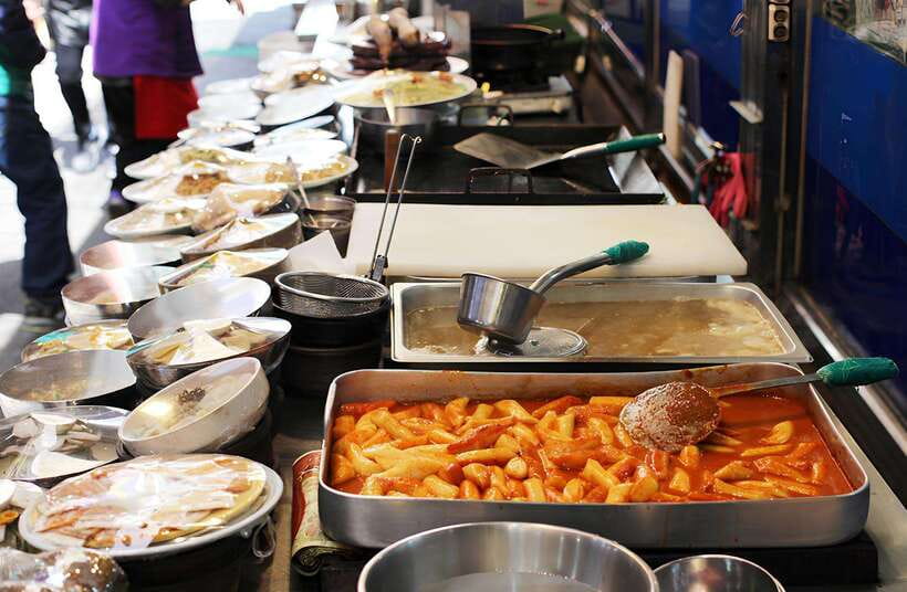 Seoul: Guided Street Food Tour at Namdaemun Market - Price and value: is $43 worth 90 minutes?