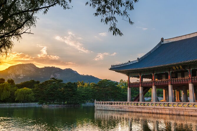 Seoul: Gyeongbokgung Palace Half day Tour - Who should book this Gyeongbokgung half-day tour