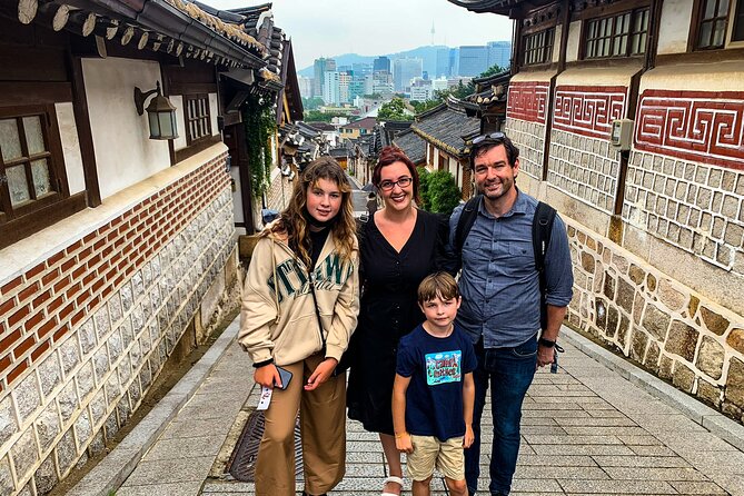Seoul Highlights & Hidden Gems Tours by Locals: Private + Custom - Bukchon Hanok Village: the neighborhood you feel in your feet