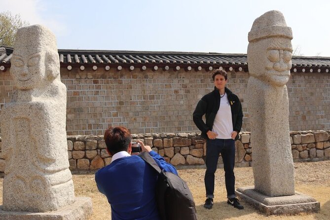 Seoul Highlights & Hidden Gems Tours by Locals: Private + Custom - Tea-house streets and art spots: turning sightseeing into a slower rhythm