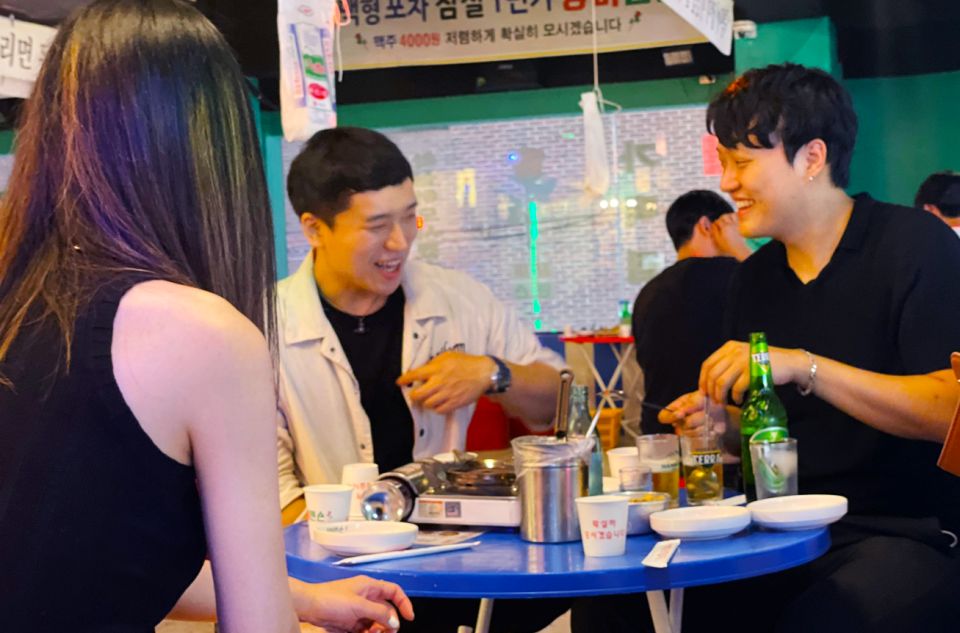 Seoul: Jamsil Baseball Stadium Game Ticket with Dinner& Beer - Key things to know before you go