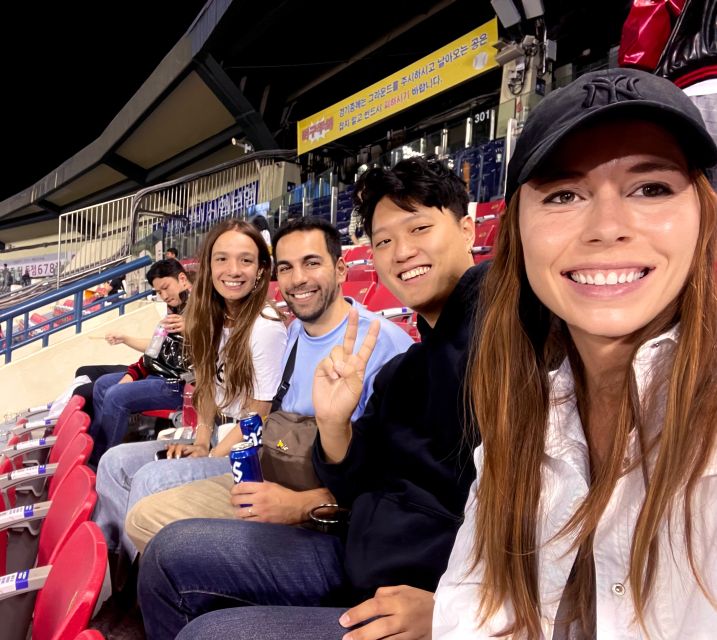 Seoul: Jamsil Baseball Stadium Game Ticket with Dinner& Beer - Who this tour suits best in Seoul