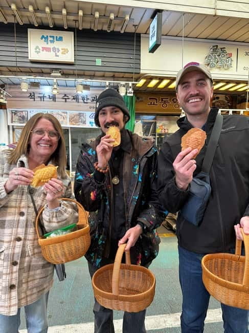 Seoul: Korean Cooking Class with Local Grocery Shopping - Timing: making the most of 150 minutes without feeling rushed