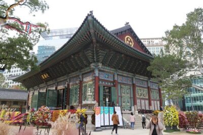 Seoul Layover Private Tour from Incheon Airport - Bukchon Hanok Village and Insadong: traditional streets without losing your bearings