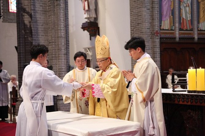 Seoul Myeongdong Catholic Church Historic Private Walking Tour - Why Myeongdong Cathedral is more than a pretty church stop