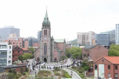 Seoul Myeongdong Catholic Church Historic Private Walking Tour - The 1-hour flow: how the tour stays focused