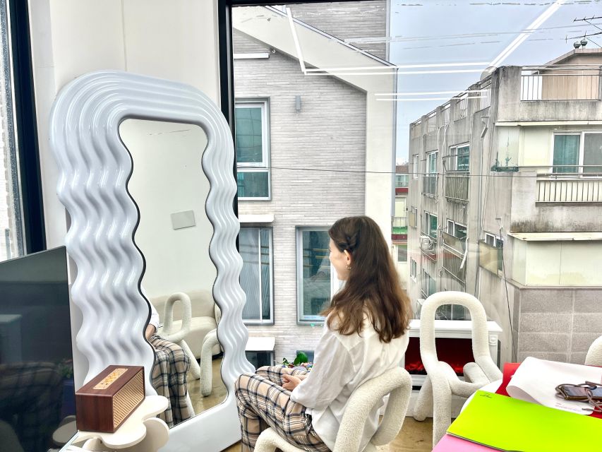 Seoul: Personal Color, Fashion, and Make-up Analysis Session - How to Use Your Results in Seoul Without Overthinking It