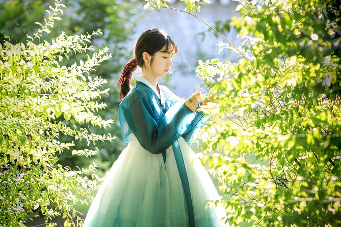 Seoul Premium Hanbok Rental at Arihanbok Photoshoot Included - Why this Arihanbok session is worth your Seoul time