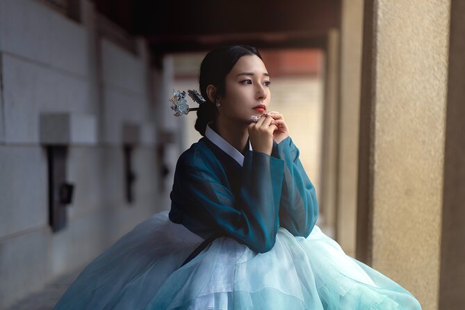 Seoul Premium Hanbok Rental at Arihanbok Photoshoot Included - Gyeongbokgung Palace photoshoot: timing, vibes, and how the 40 minutes works