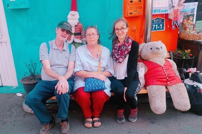Seoul Private Custom Walking Tour with A Guide (Private Tour) - When adding a museum stop makes sense (and when it doesn’t)