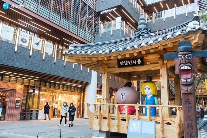 Seoul Private Tour: Palace, Bukchon, Insadong & Han River Cruise - Insadong and Hanjeongsik lunch: culture you can taste