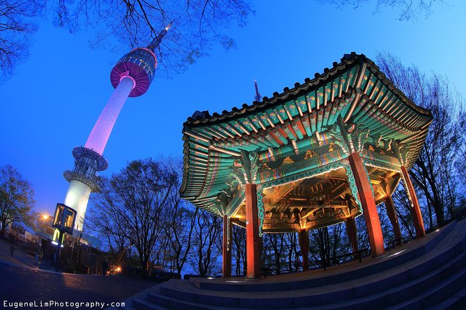 Seoul: Private Walking Tour with a Local - Private walking with a Lokafyer: what you’re really buying