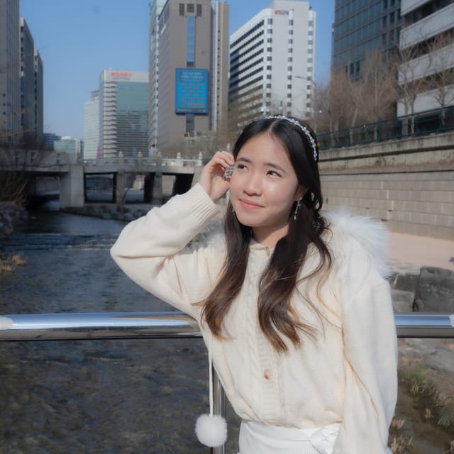 Seoul: Professional Photoshoot choose your location - What you get afterward: 30–40 edited photos by email