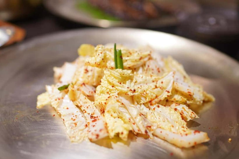 Seoul: Royal Seoul Cooking Class in a 100-Year-Old Hanok - Chef Park’s Small-Group Teaching Style