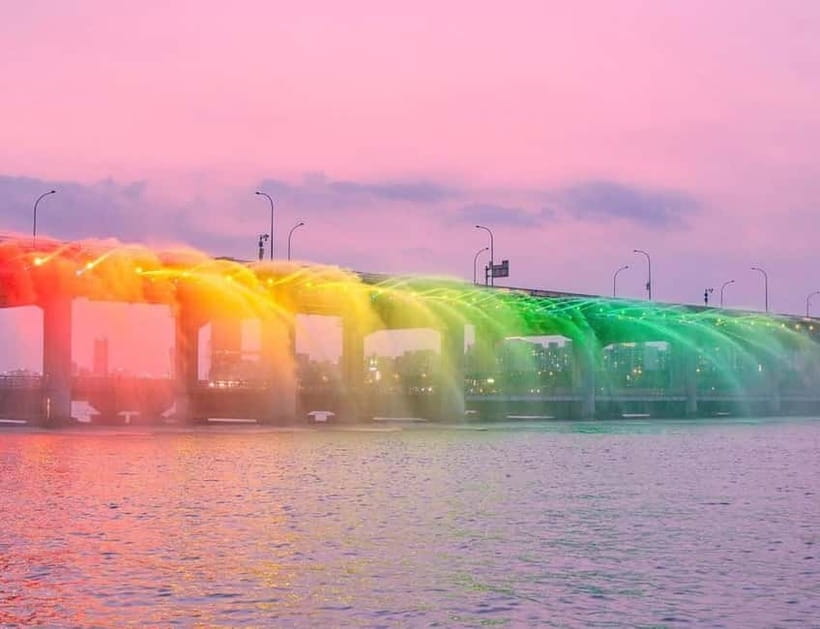 Seoul: Small Group Picnic & Night Bike Ride at Han River - Where the Tour Starts: Yeouinaru Station to Yeouido Hangang Park