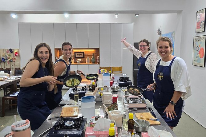 Seoul : Taste of Korea, Authentic Home-Style Cooking Class - Key things that make this Seoul cooking class work