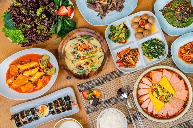 Seoul : Taste of Korea, Authentic Home-Style Cooking Class - The food beyond cooking: Sikhye, Makgeolli, desserts, and Korean tea