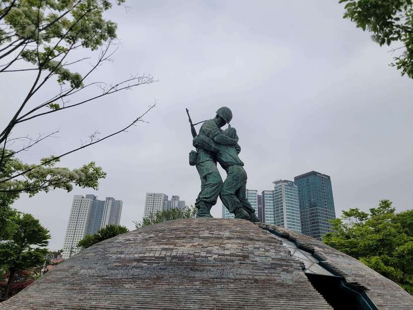 Seoul: War Memorial of Korea Private Guided Museum Tour - Why the War Memorial of Korea is a smart first stop in Seoul