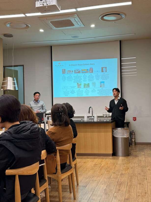 Seoul: Wine & Korean BBQ, Perfect Pairing Dinner in Sinchon - Key things to know before you go