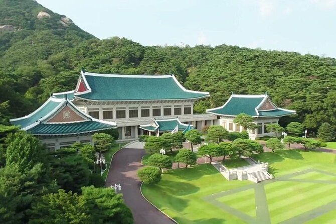 Seoul: Your Private Custom Tour – Half/Full/Outskirts - How Hotel Pickup, a Private Van, and Pace Control Work