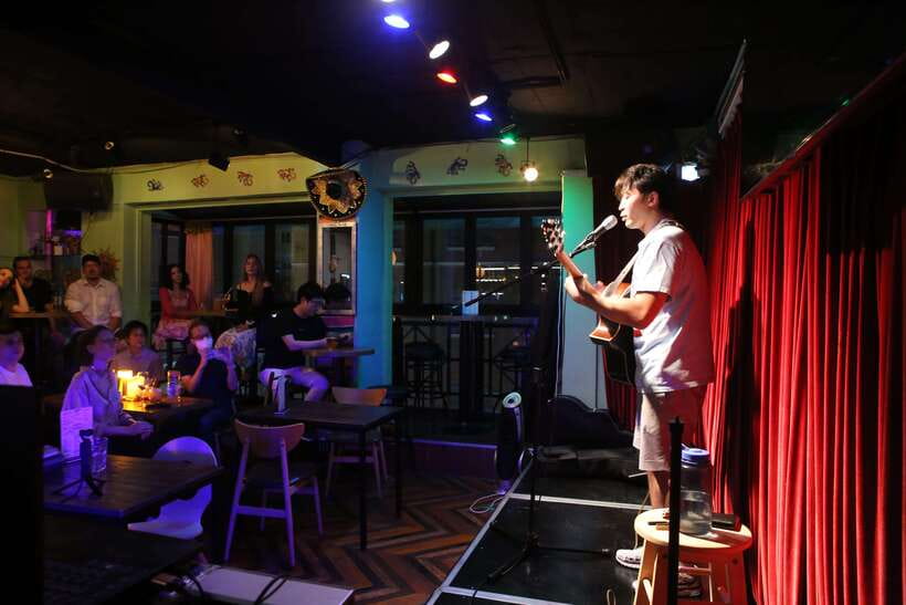 Seoul’s Stars: Open Mic with Local & International Talent - Key highlights to know before you go