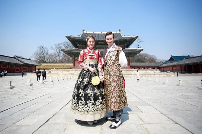 Small Group Seoul Highlight Tour opt. Hanbok & Tea Ceremony - Optional tea ceremony in Insadong: slow culture for 30 minutes