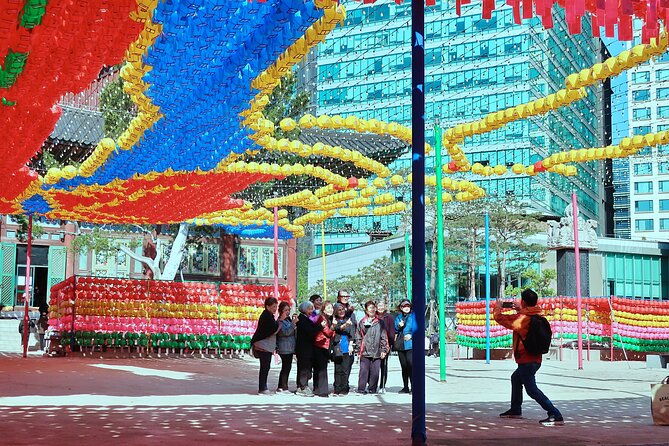 Small-Group Seoul Tour with Gyeongbokgung Palace (hotel pick-up) - Where you end up: City Hall or Insadong, and why it matters