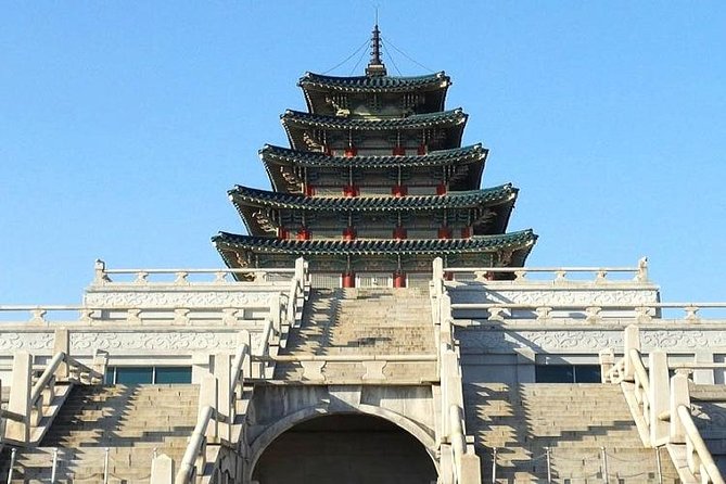 Small-Group Seoul Tour with Gyeongbokgung Palace (hotel pick-up) - Jogyesa Temple: a Zen-style pause in the middle of the city