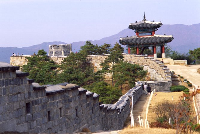 Suwon Hwaseong Fortress and Korean Folk Village Day Tour from Seoul - Who should book this tour, and who should consider alternatives