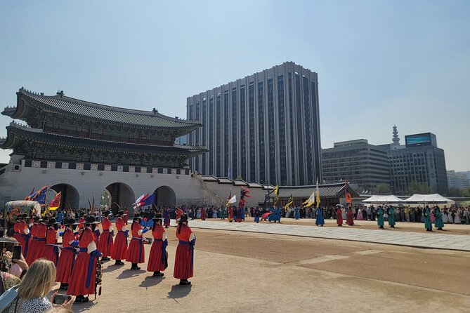 Tailored Private Tour from Seoul - Nami Island in One Hour: Tree-Lined Walks and Seasonal Charm