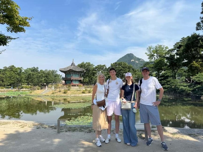 Time Travel in Seoul: Gyeongbokgung, Folk Museum & Bukchon - Gyeongbokgung Palace: seeing Joseon power in a human-scale way