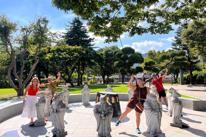 Time Travel in Seoul: Gyeongbokgung Palace, Folk Museum & Bukchon - Gyeongbokgung Palace: Choose Your Priorities in 50 Minutes