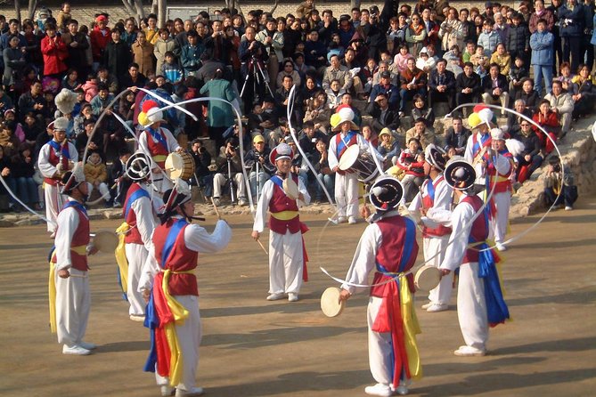 Traditional Korean folk village Afternoon tour - The 20-Minute Detour: 청하고려인삼(주) Shopping Center
