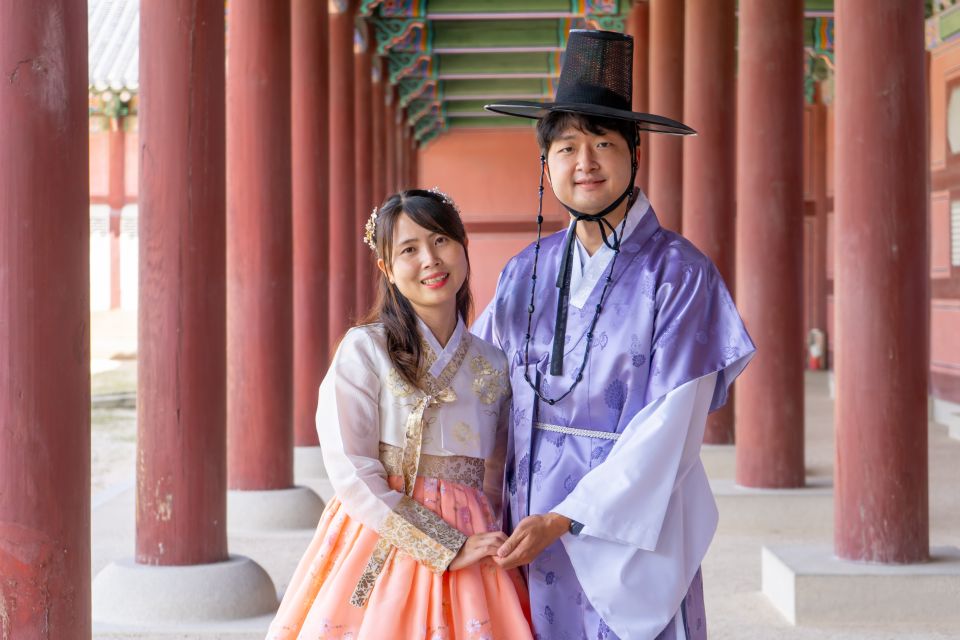 Your Personal Seoul Photographer! - Small group of up to 5: why that matters for photos