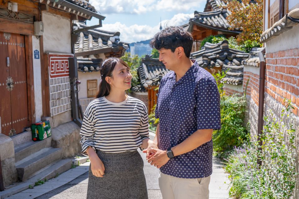Your Personal Seoul Photographer! - Getting the hanbok look: bring it, prep it, wear it your way